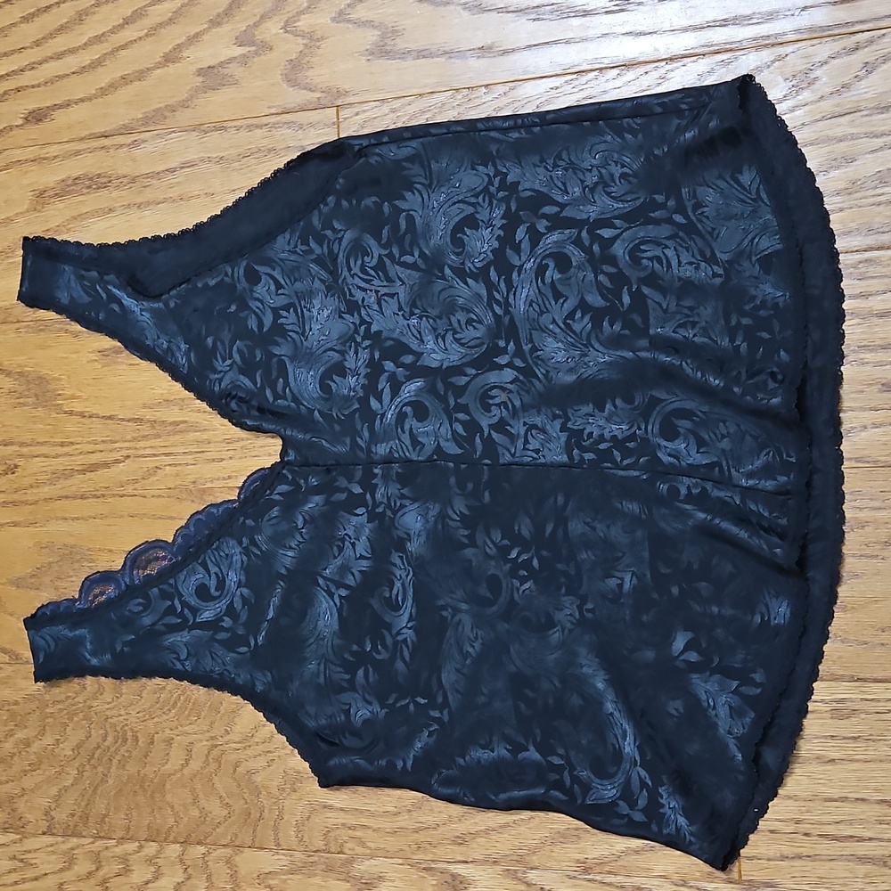 Vintage Lucie Ann II Womens Camisole / Top / Cami Black Floral  Sz 38 / Large - Picture 3 of 4